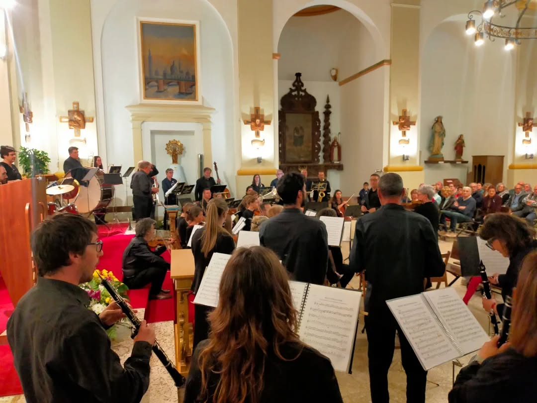 La música uneix França i la Ribagorça en la II Trobada de Bandes de Benavarri