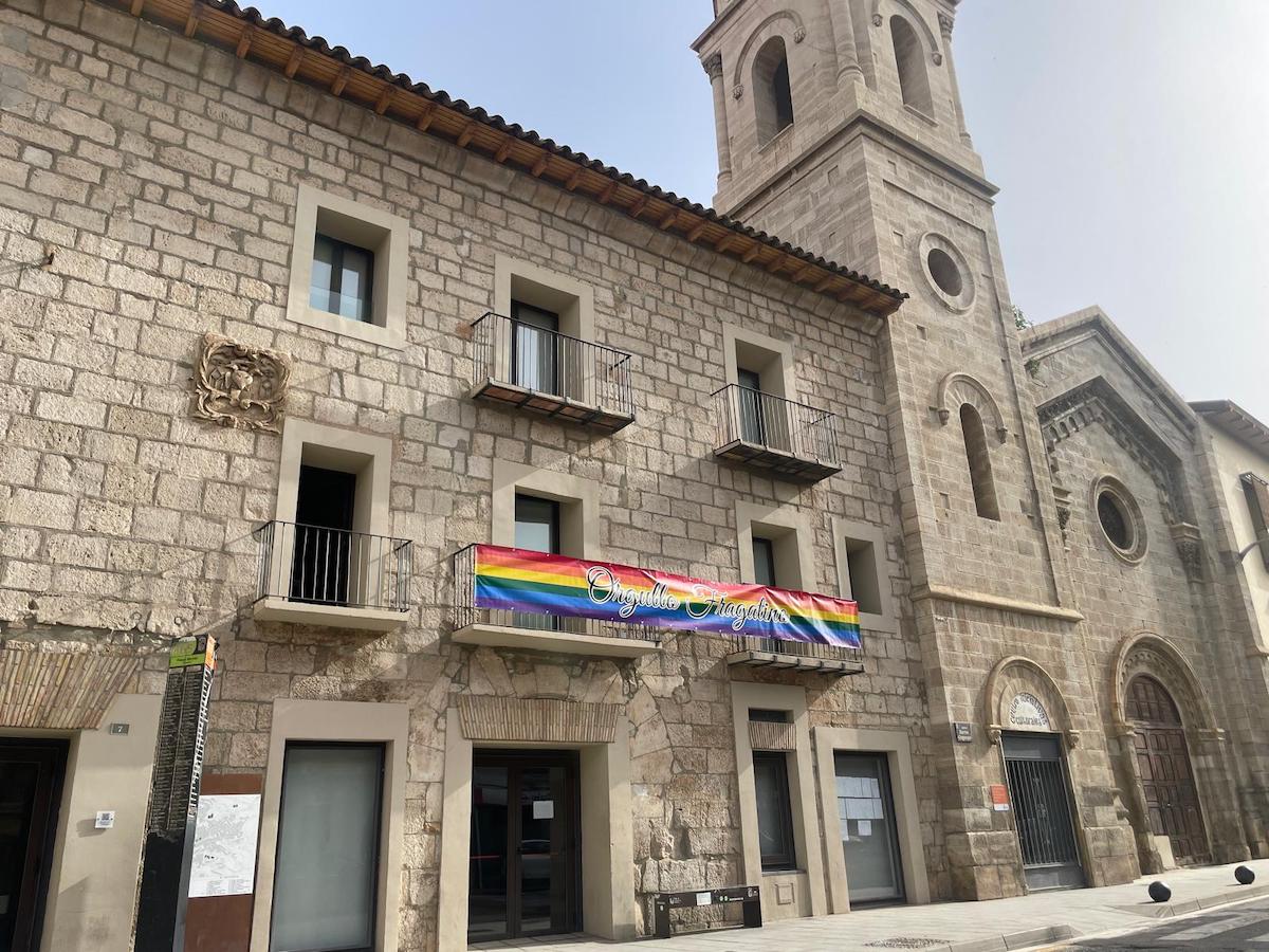 L’Ajuntament de Fraga denuncia el robatori de la bandera de l’Orgull
