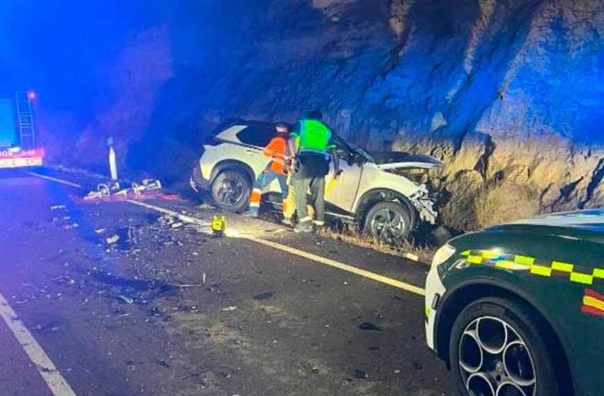 Dos morts i quatre ferits, dos d’ells greus, en un accident a la Freixneda