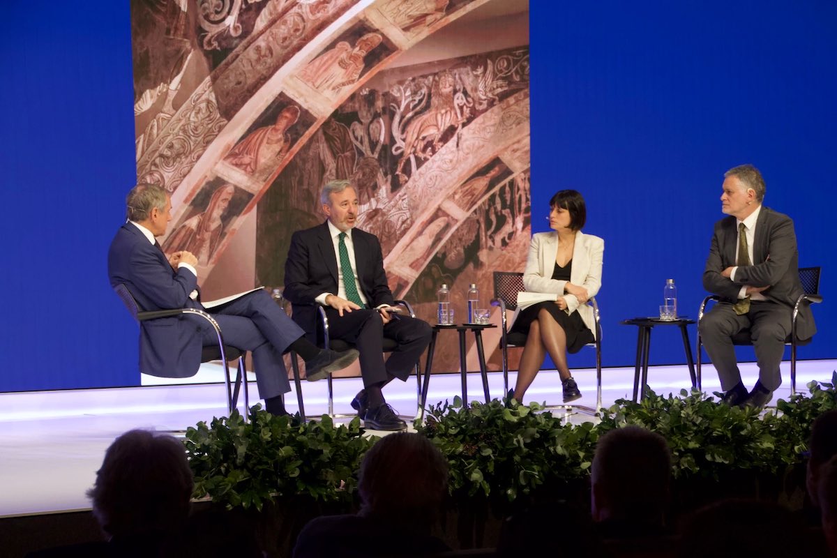 Azcón confon Mallén i Maella: “No ens agrada la Franja”