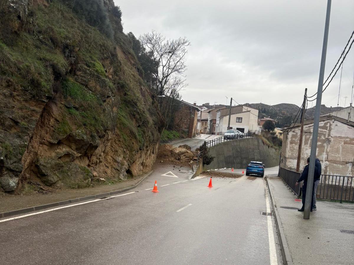 Vesins de Tamarit demanen una “actuació urgent” per les esllavissades a la via pública