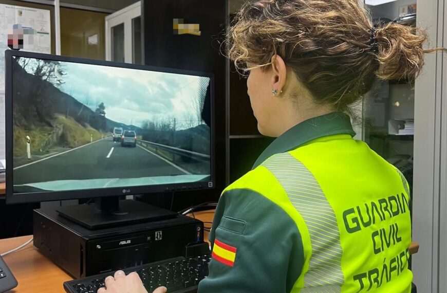 Investiguen un conductor per conducció temerària a l’N-230, al terme de Montanui