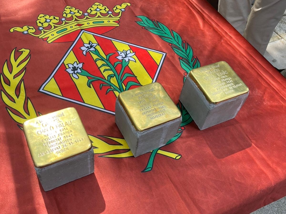 La Paeria de Lleida recorde el deportat d’Altorricó Ramón Vidal en una ‘stolperstein’