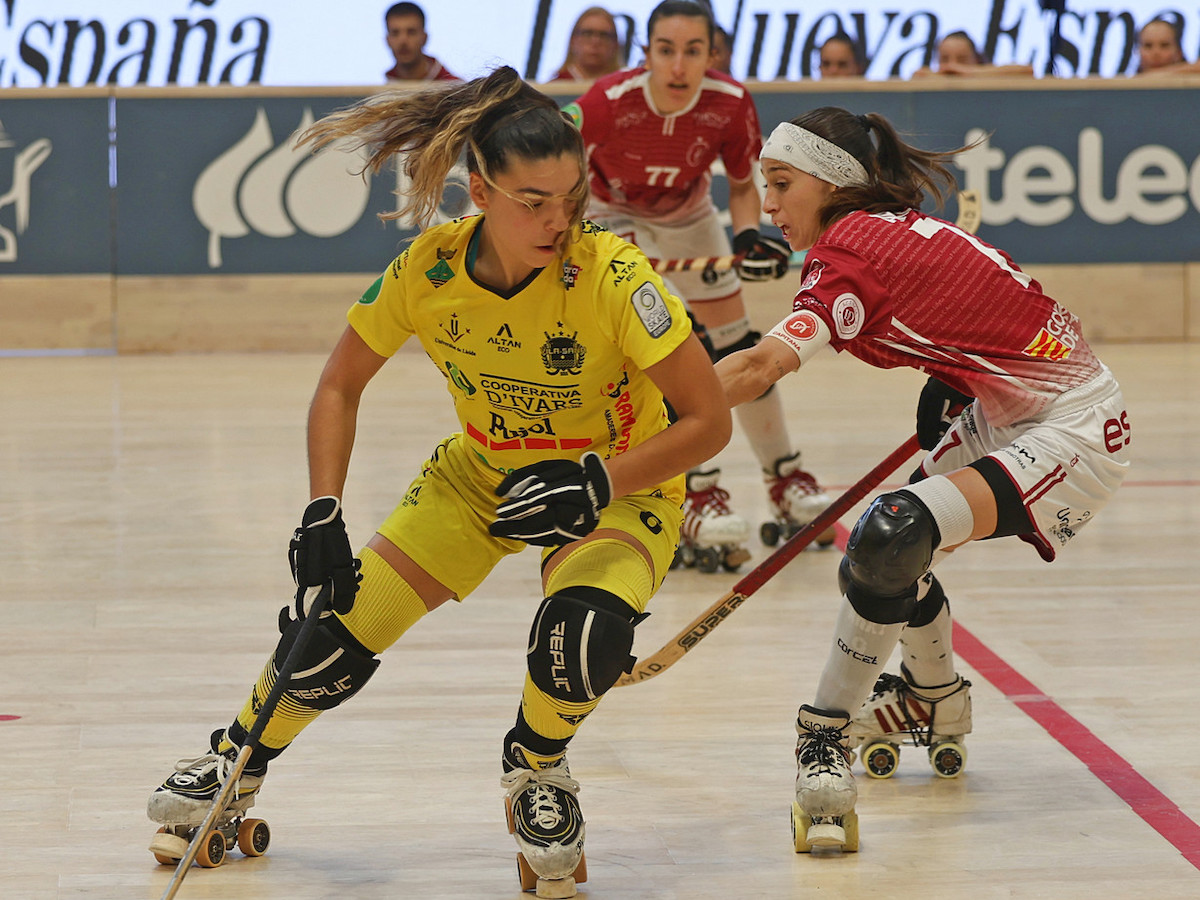 Esneca Fraga haurà de remuntar la final després de perdre el primer partit a Vila-sana (3-2)
