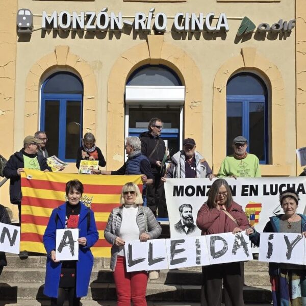 Aragón Existe i el PSOE demanen col·laboració per a impulsar el rodalies entre Lleida i Montsó