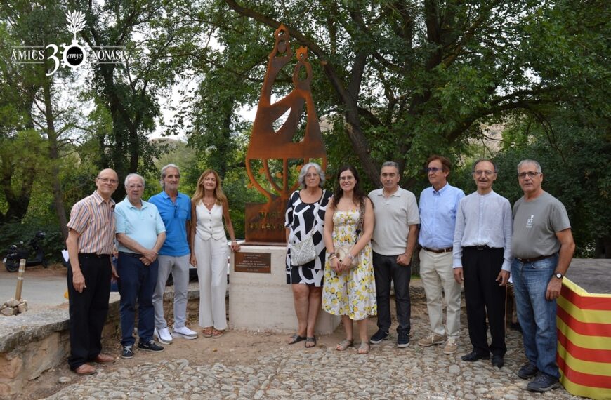 Nonasp inaugure una escultura en record a Hipòlit Solé